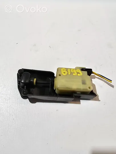 Volvo S60 Fuel tank cap lock motor 30612856