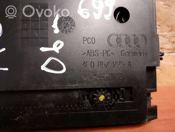 Audi A8 S8 D3 4E Box/scomparti cruscotto 4E0857925A