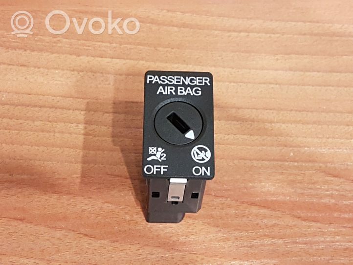 Volkswagen Golf VII Passenger airbag on/off switch 5C5919237