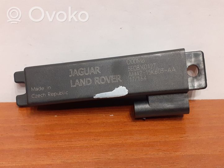 Land Rover Range Rover Sport L494 Radion pystyantenni 5E08X0127