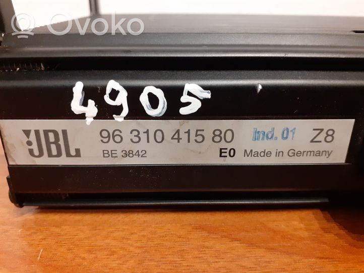 Peugeot 607 Wzmacniacz audio 4905