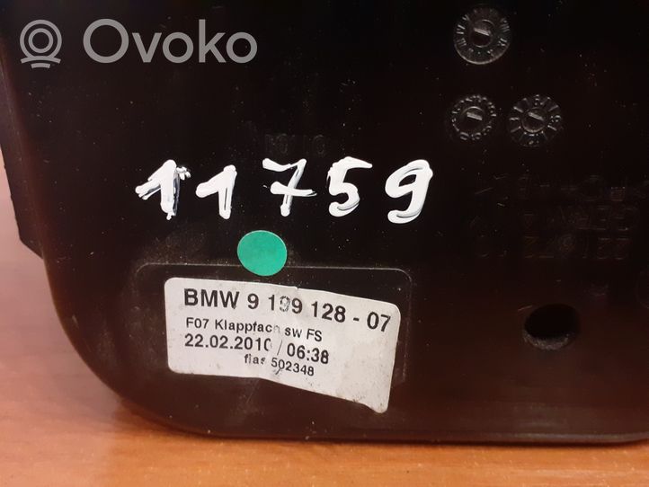 BMW 5 GT F07 Boite à gants 11759