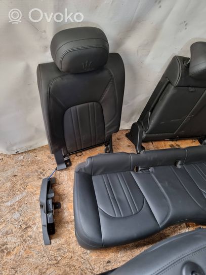 Maserati Levante Juego del asiento 