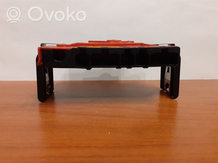 BMW X5 E70 Coperchio/tappo della scatola vassoio della batteria 61149178959