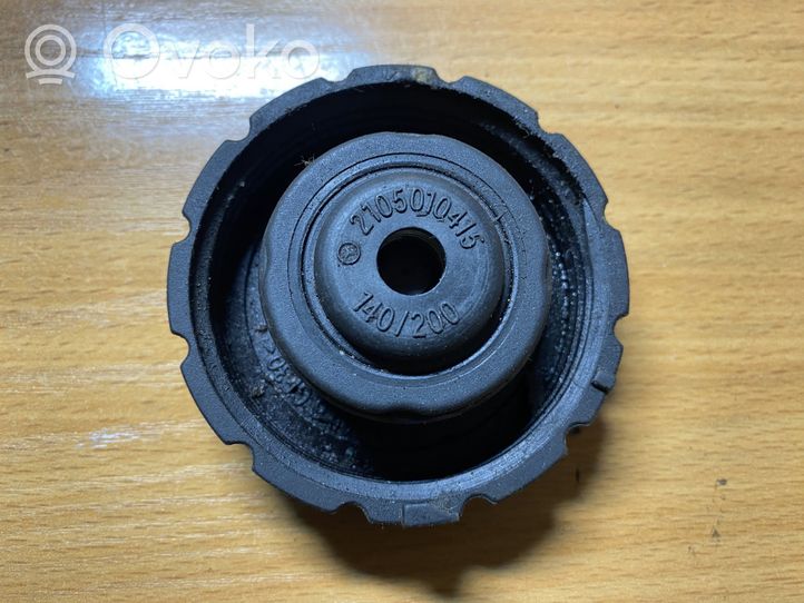 Mercedes-Benz E W211 Vase d'expansion / bouchon de réservoir de liquide de refroidissement 2105010415