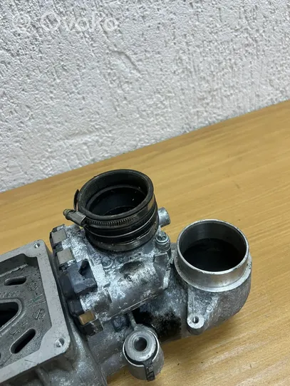 Mercedes-Benz E W211 Supercharger A1110980109