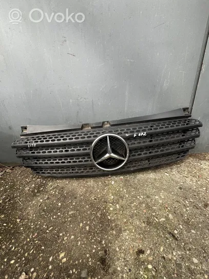 Mercedes-Benz Vito Viano W639 Front bumper upper radiator grill A6398800185