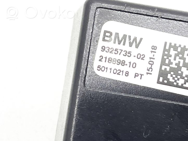 BMW 4 F36 Gran coupe Antenos stiprintuvas 9325735