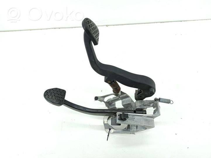 BMW 3 E92 E93 Pedal assembly 2283726