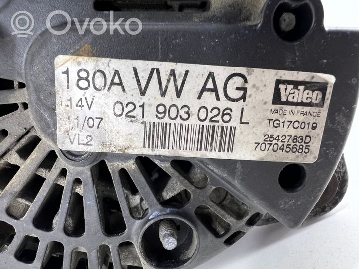 Volkswagen PASSAT B6 Generaattori/laturi 021903026L