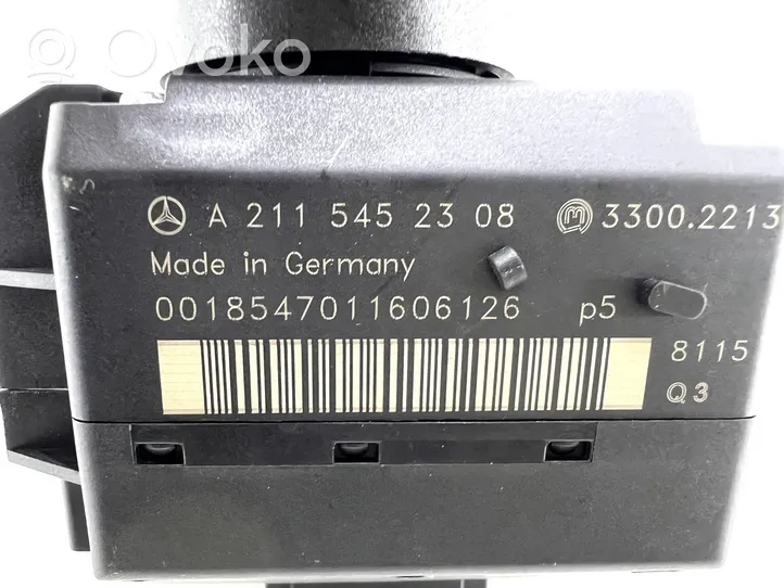 Mercedes-Benz CLS C219 Cerradura de encendido A2115452308