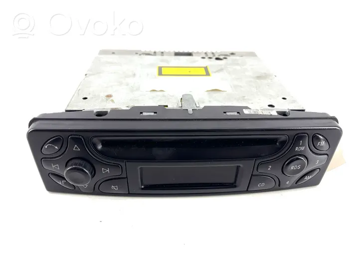 Mercedes-Benz C W203 Unità principale autoradio/CD/DVD/GPS a2038201786