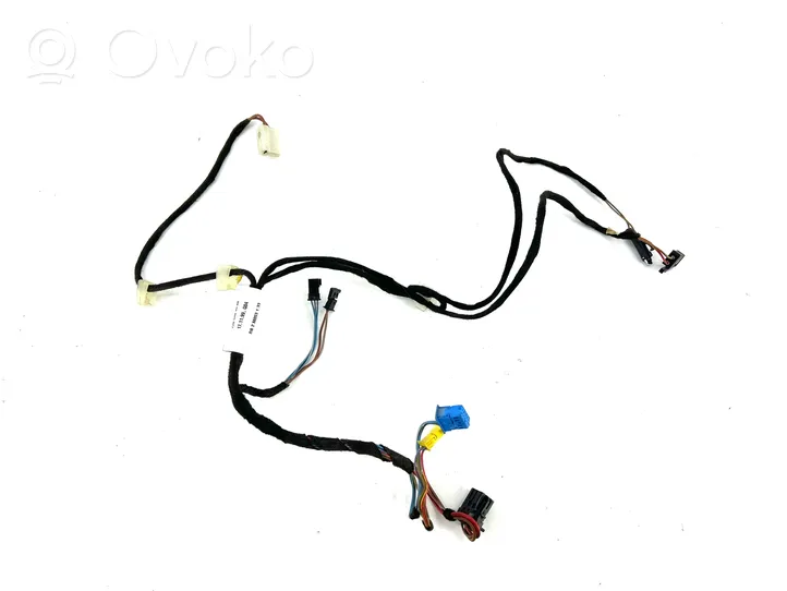 Mercedes-Benz S W220 Rear door wiring loom 2205404508