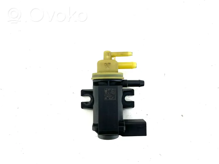 Audi A3 S3 A3 Sportback 8P Solenoidinis vožtuvas 1K0906627B