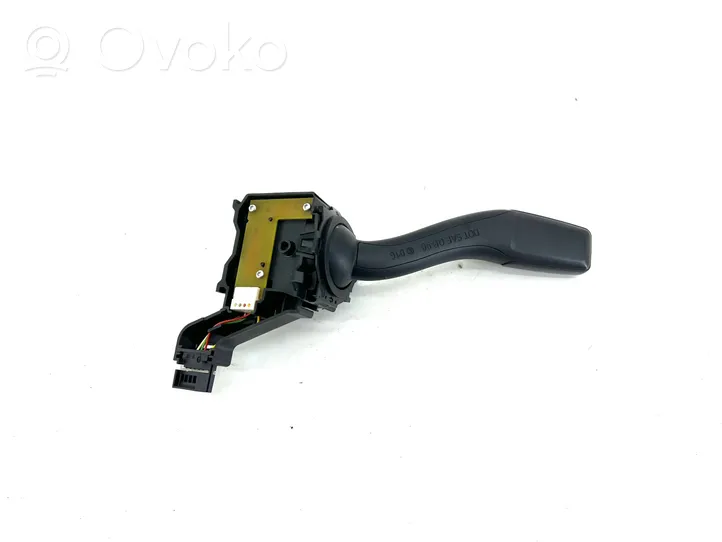 Audi A3 S3 A3 Sportback 8P Indicator stalk 8P0953513E