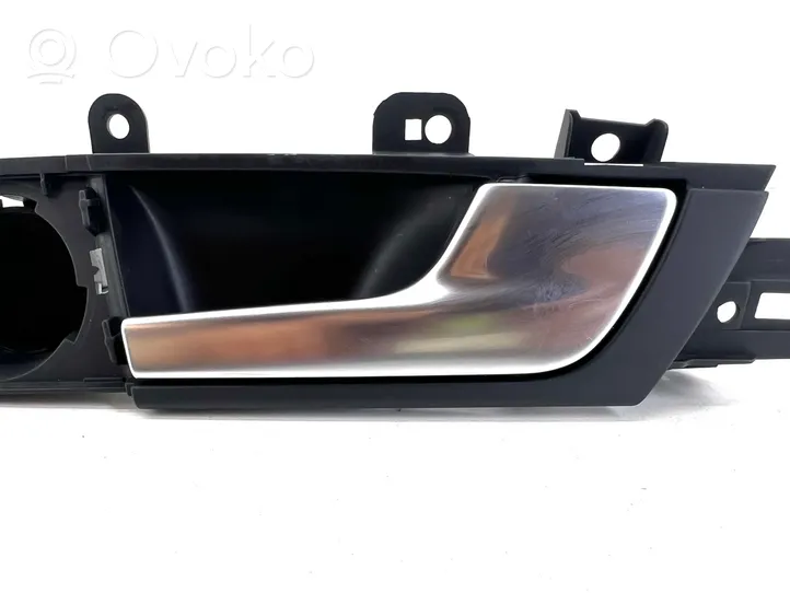 Audi A3 S3 A3 Sportback 8P Maniglia interna per portiera posteriore 8P4839020D