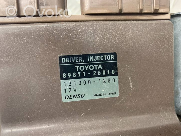 Toyota Avensis Verso Degvielas inžektoru - sprauslu vadības bloks 8987126010