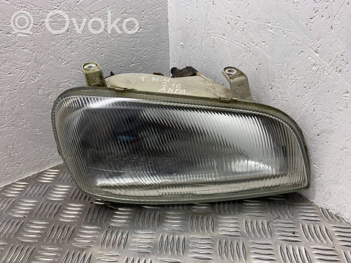 Toyota RAV 4 (XA10) Headlight/headlamp 