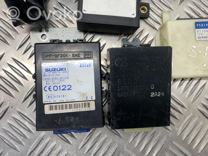 Suzuki Grand Vitara I Aizdedzes ECU komplekts 3392067G30