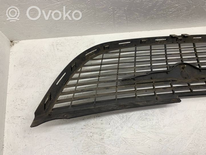 Chrysler Grand Voyager IV Grille de calandre avant 4857522aa