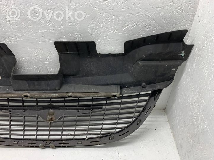 Chrysler Grand Voyager IV Grille de calandre avant 4857522AA