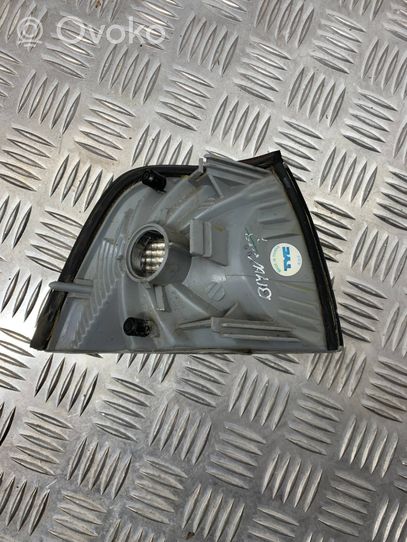 BMW 3 E36 Indicatore di direzione anteriore 183272B