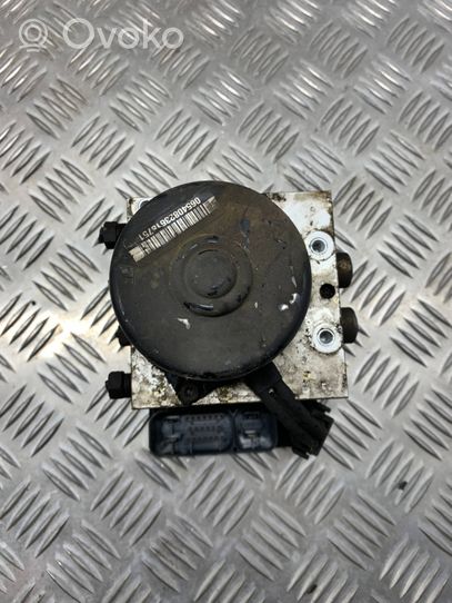 Chrysler Voyager Pompe ABS 04686987AG