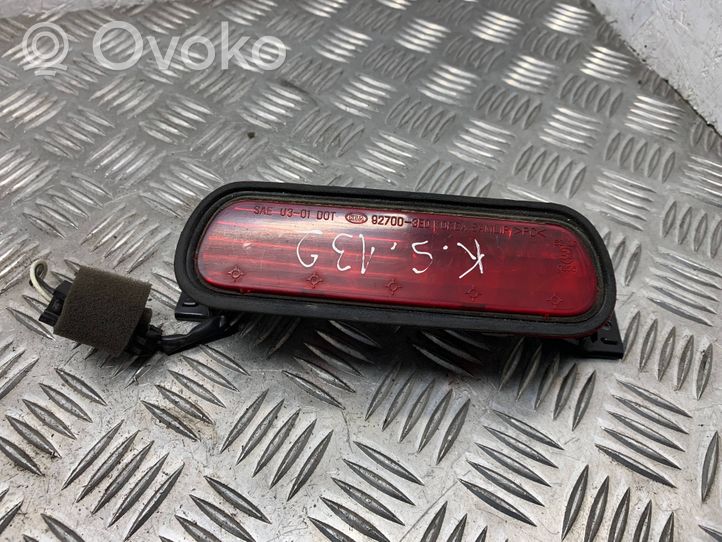 KIA Sorento Trzecie światło stop 927003E0