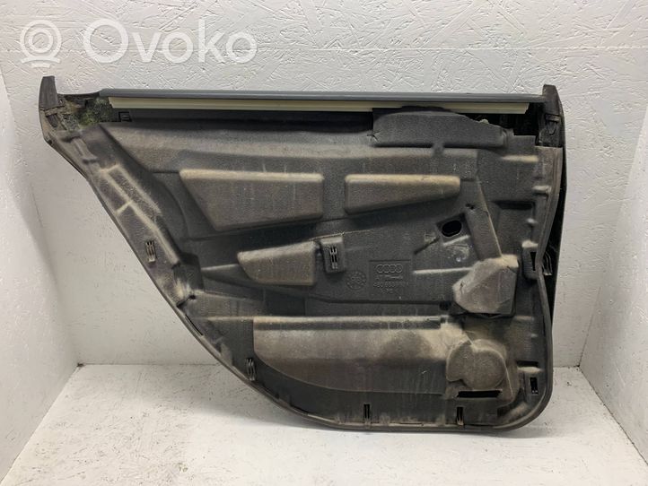 Audi A6 S6 C5 4B Takaoven verhoilu 4B0867306