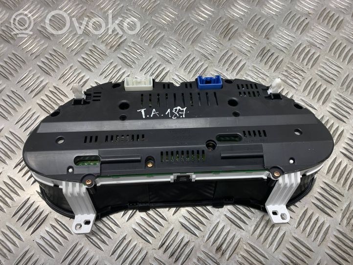 Toyota Avensis T250 Speedometer (instrument cluster) 8380005640H