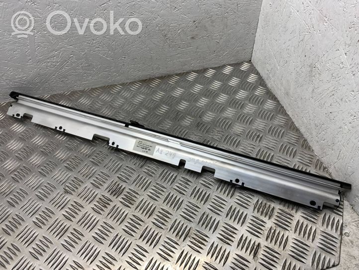 Audi A8 S8 D3 4E Takaoven häikäisysuoja/verho 4E4861334G