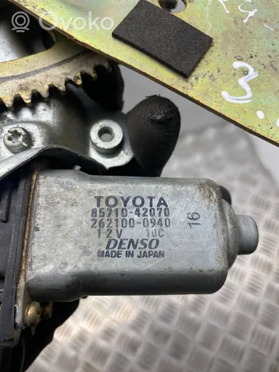 Toyota RAV 4 (XA20) Regulador de puerta trasera con motor 8571042070