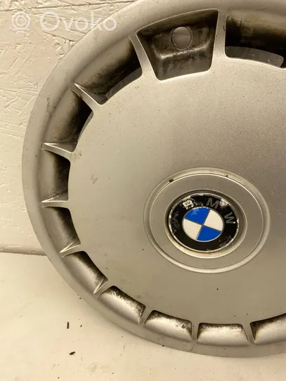 BMW 5 E34 R15 wheel hub/cap/trim 36131129843