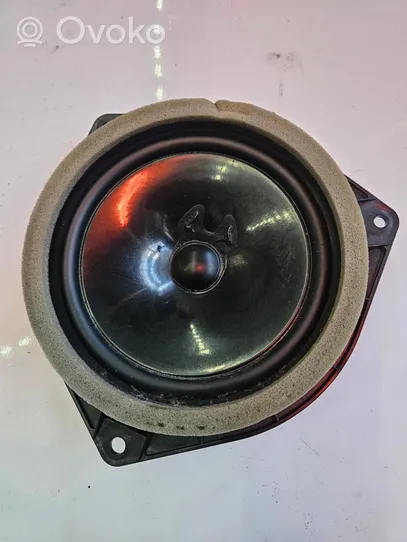 Lexus RX 300 Enceinte de porte arrière 8616048110