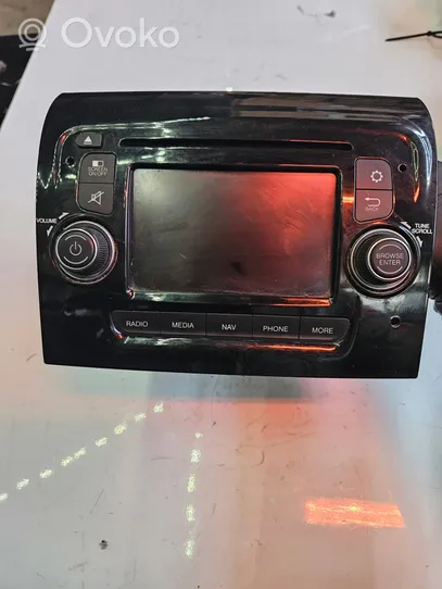 Peugeot Boxer Panel / Radioodtwarzacz CD/DVD/GPS 10R036626