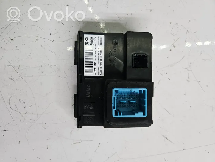 Opel Vivaro Other control units/modules 9832228080