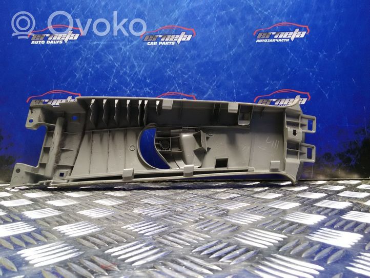 Toyota Prius (XW20) Rivestimento montante (C) 7302333010