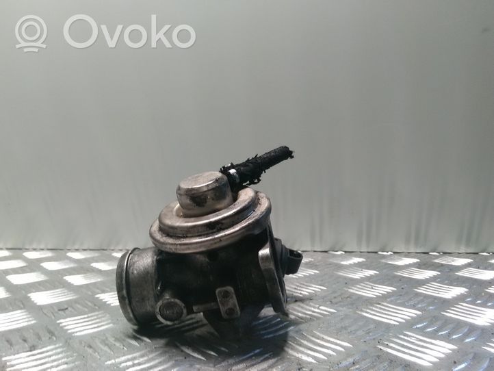 Volkswagen Bora Valvola EGR 038131501E