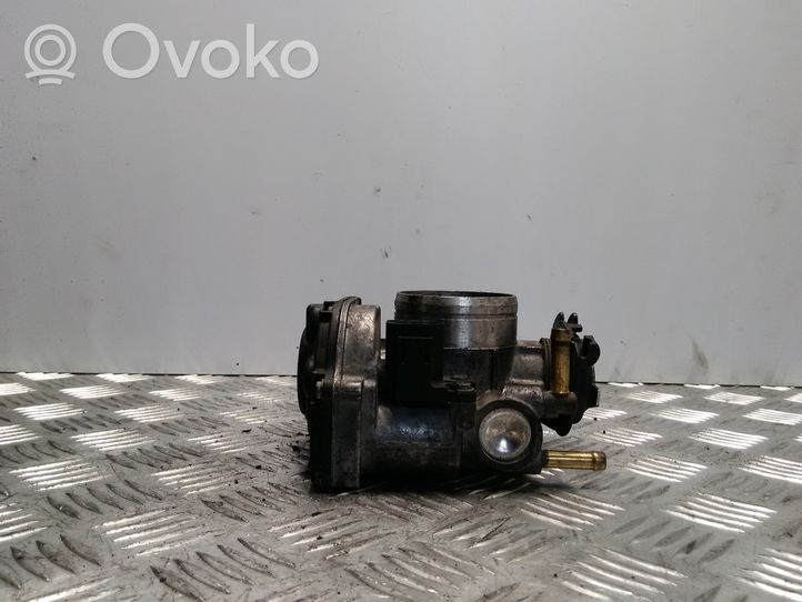 Volkswagen Bora Zawór przepustnicy 06A133064H