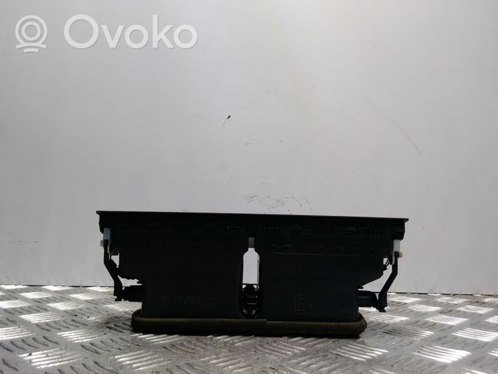 Audi A4 S4 B7 8E 8H Salono oro latakas (-ai) 8E0820951H