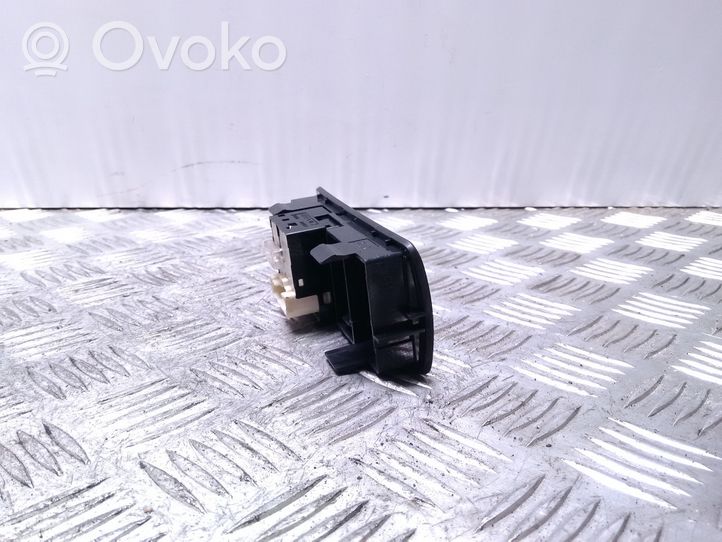 Toyota Avensis T250 Wing mirror switch 183575