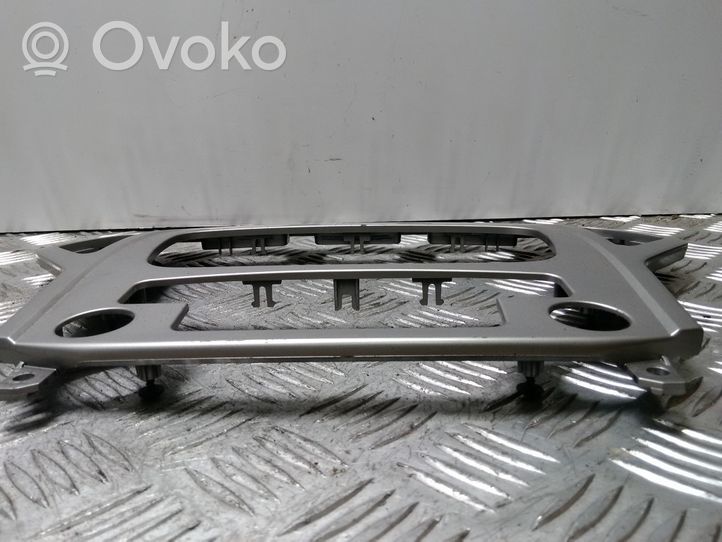 Ford Mondeo MK IV Panel klimatyzacji / Ogrzewania 7S7118522