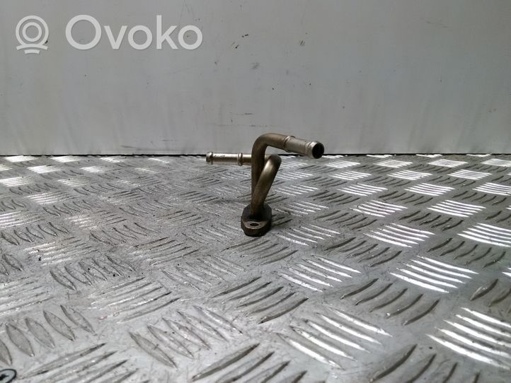 Toyota RAV 4 (XA20) Coolant pipe/hose 