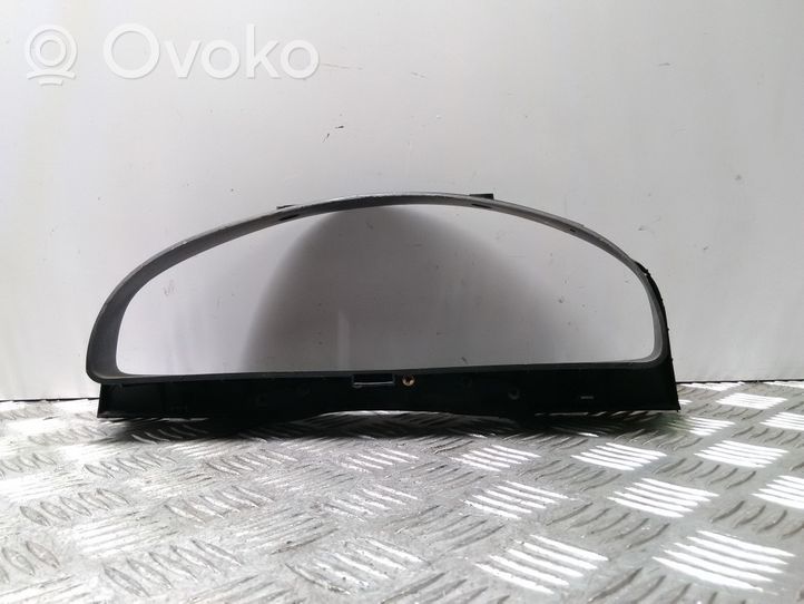 KIA Sorento Element deski rozdzielczej 848303E900