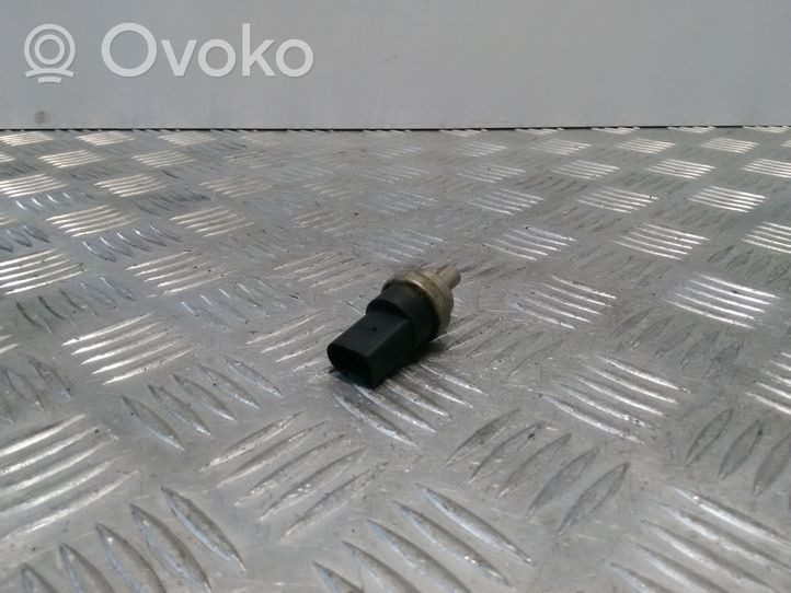 Volkswagen PASSAT B6 Sonde de température de liquide de refroidissement 269416