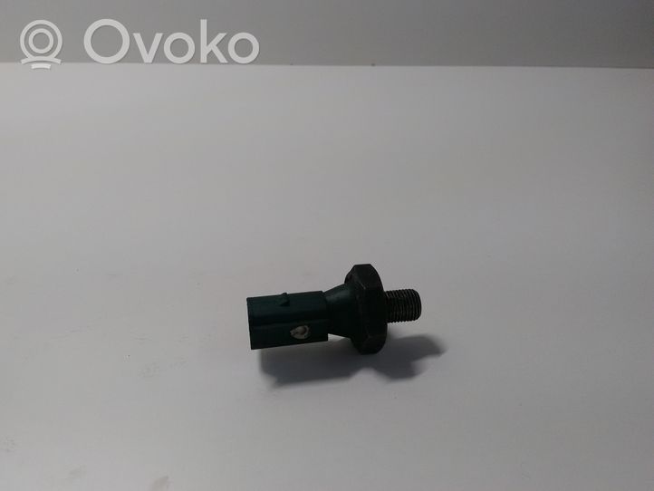 Volkswagen Polo IV 9N3 Eļļas spiediena sensors 036919081B