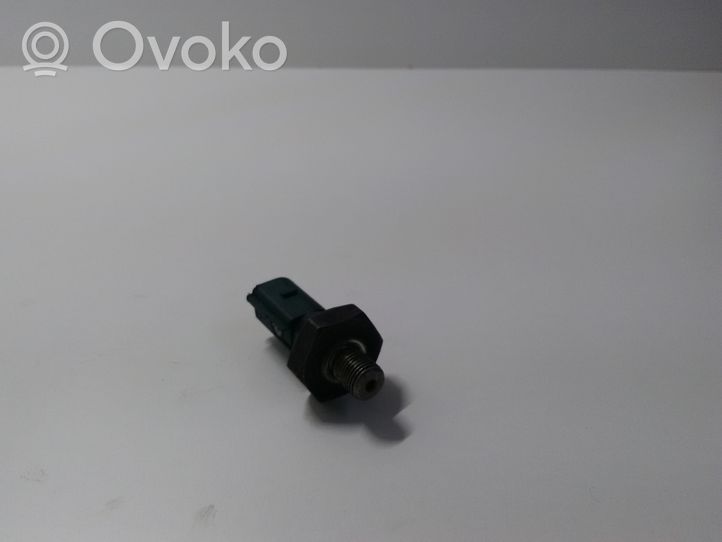 Volkswagen Polo IV 9N3 Eļļas spiediena sensors 036919081B