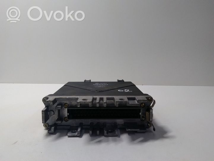 Audi 80 90 S2 B4 Dzinēja vadības bloks 039906022