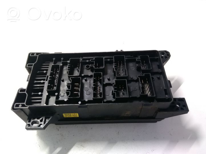 KIA Carnival Module de fusibles 0K53H