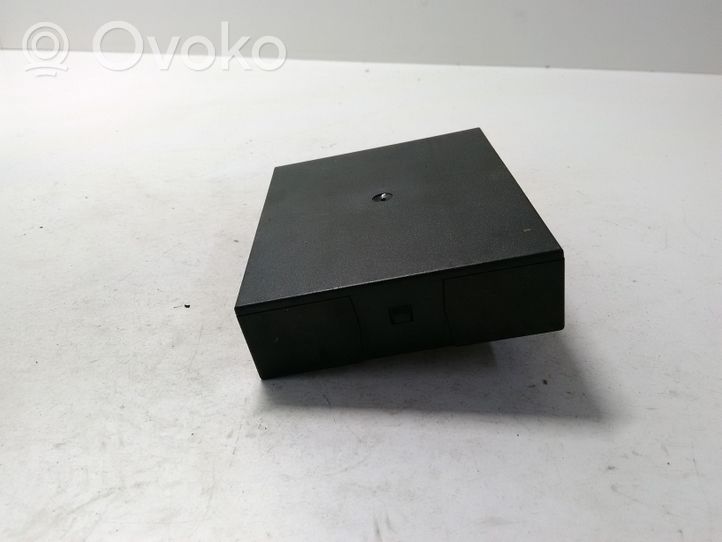 Audi A3 S3 8P Comfort/convenience module 8P0959433